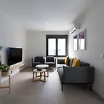 Διαμέρισμα Atrium Building By Mycanaryhomes *