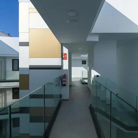 Lejlighed Atrium Building By Mycanaryhomes