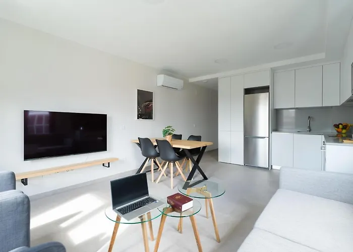 Atrium Building By Mycanaryhomes * Las Palmas de Gran Canaria
